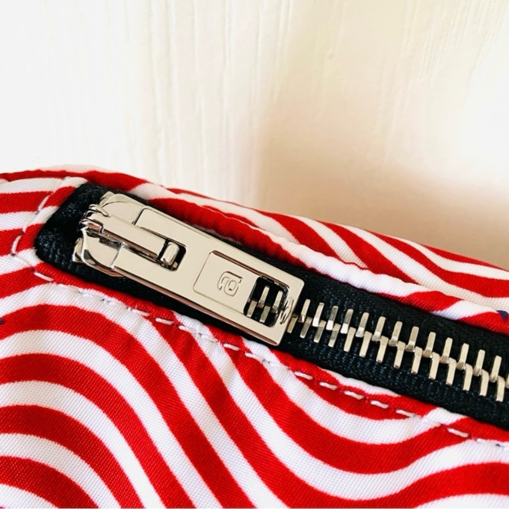 Alexander Wang Red and Black Crossbody Bag with Chain Detail - Picture 14 of 16